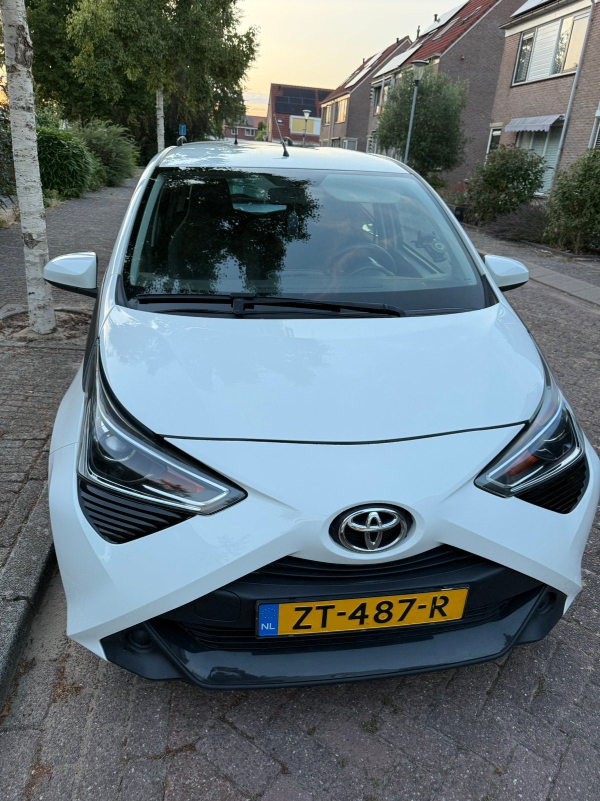 Toyota Aygo 1.0 Vvt-i 72pk 5D 2019 Wit, Voorwielaandrijving, 4 stoelen, Wit, Origineel Nederlands