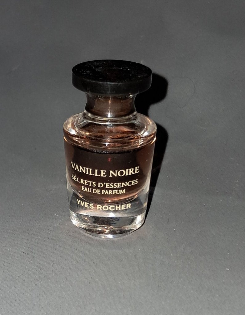 Volle parfum mini - Yves rocher vanille noire, Ophalen of Verzenden, Zo goed als nieuw, Miniatuur, Gevuld