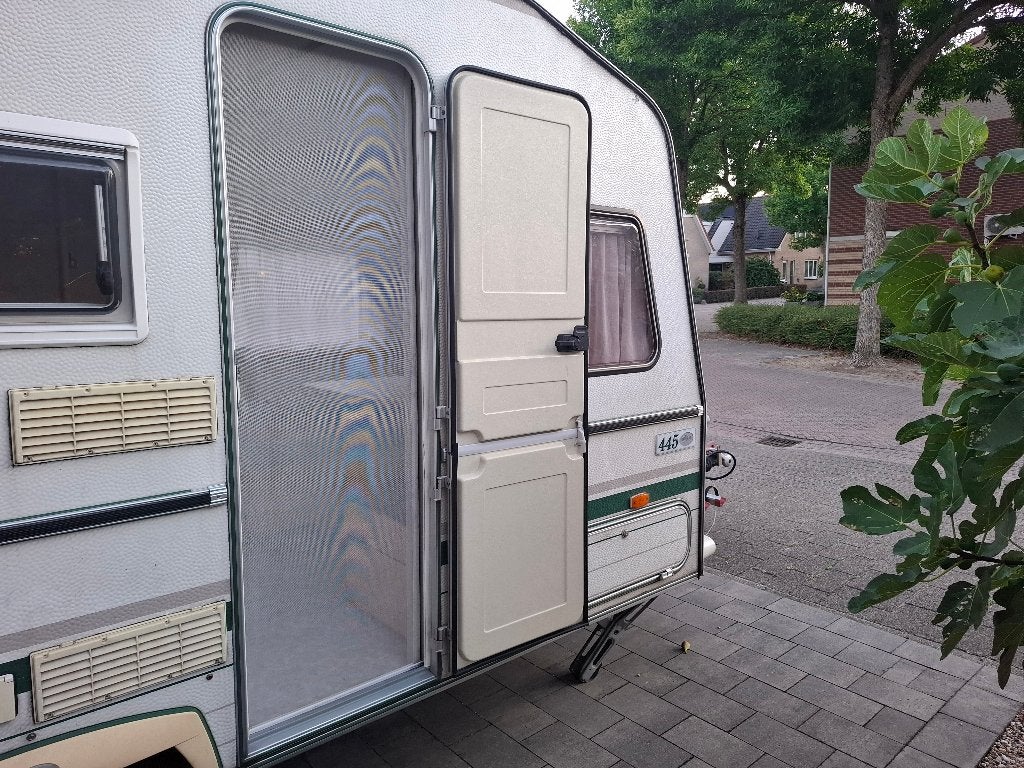 CHATEAU LE CAR 445 C, Chateau, Schokbreker, Treinzit, Particulier