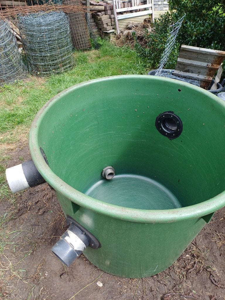 polyester waterbak/vijverfilter/zitbad/vijverbak, Ophalen, Gebruikt