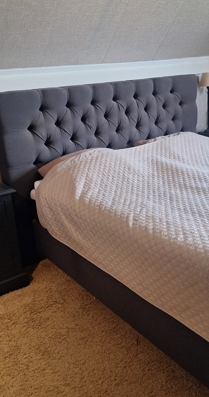 Boxspring antraciet gecappittioneerd 160x200, Huis en Inrichting, Slaapkamer | Matrassen en Bedbodems, Ophalen, Gebruikt, Tweepersoons