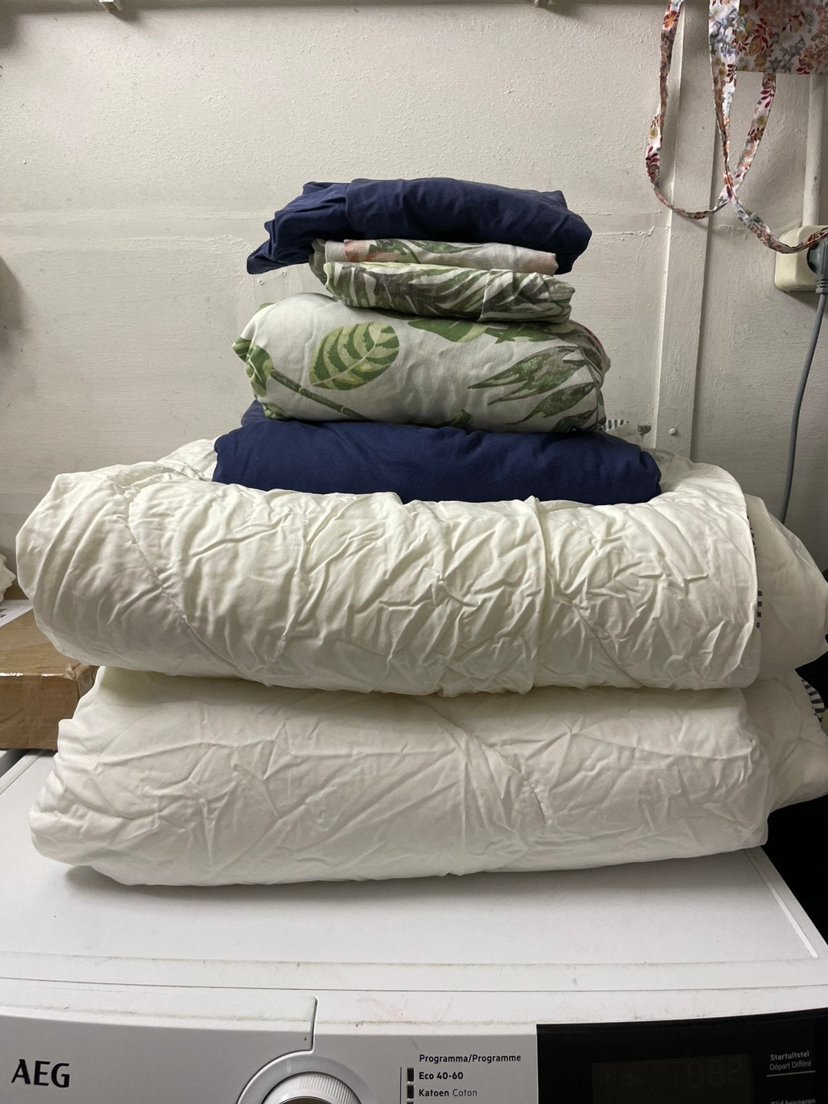 Gratis 2 pers 200x200 4 seizoen dekbed, Ophalen, Gebruikt, Wit, Tweepersoons