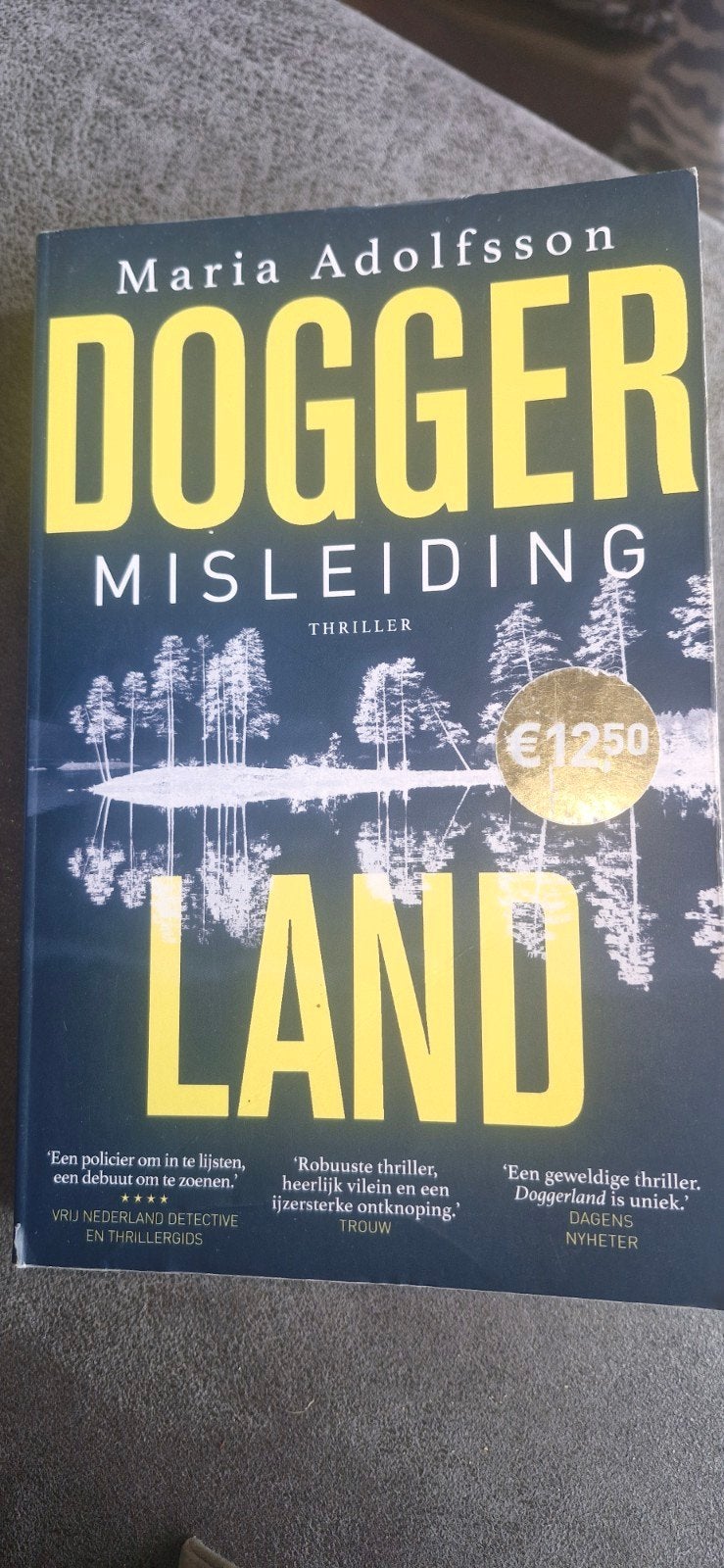 Maria Adolfsson - Doggerland  deel 1 & 2, Ophalen of Verzenden, Zo goed als nieuw, Maria Adolfsson