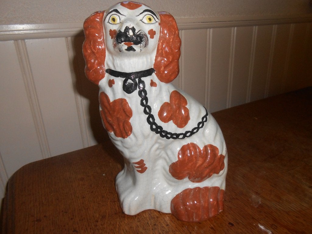 Antiek beeldje Staffordshire spaniel hond, Ophalen of Verzenden, Gebruikt, Dier