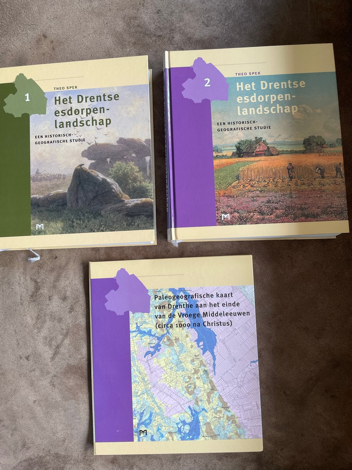 Het Drentse esdorpenlandschap - Theo Spek (2 delen), Boeken, Ophalen of Verzenden, 20e eeuw of later, Zo goed als nieuw