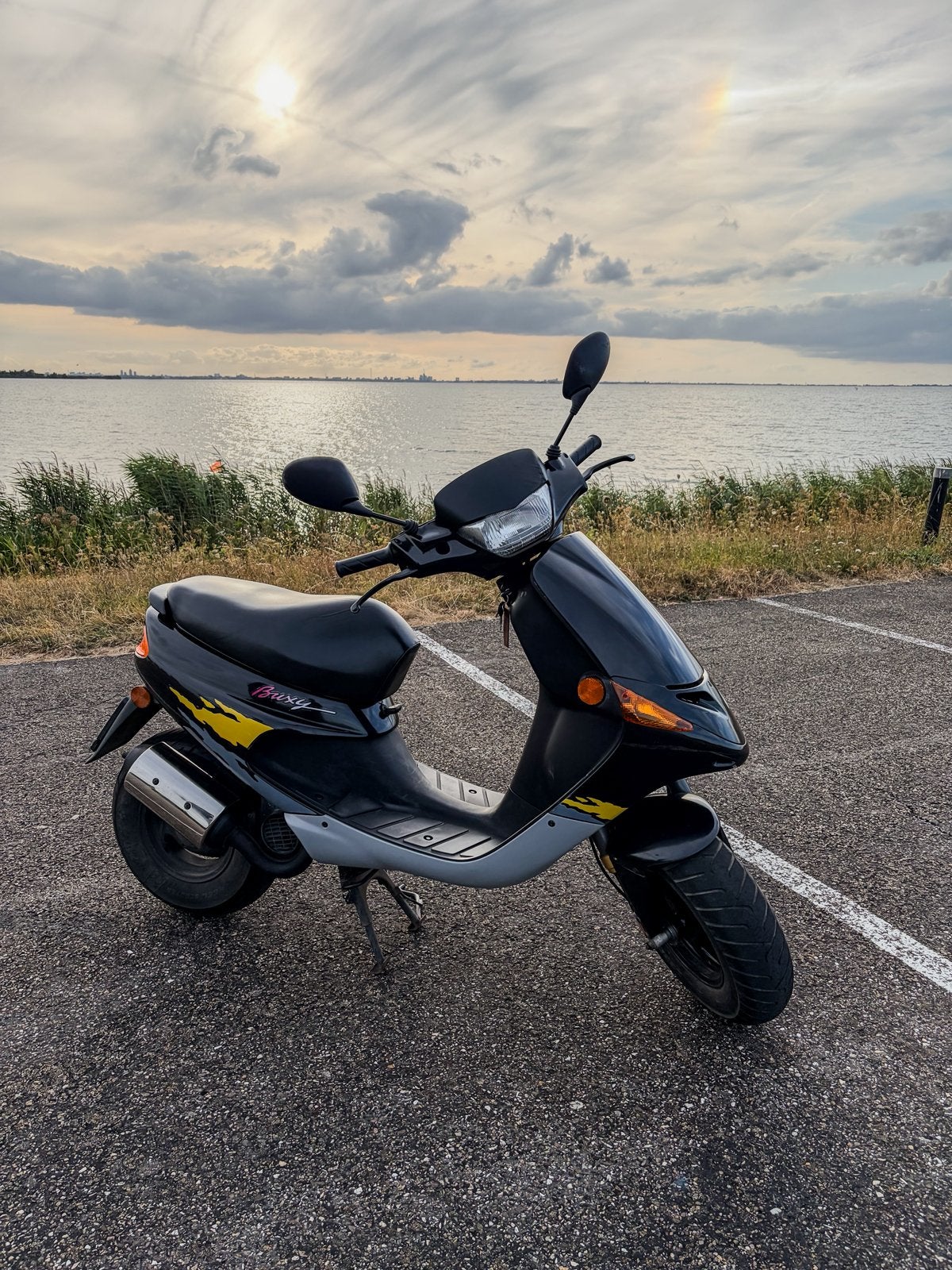 Peugeot Buxy 50cc 2-takt (2005)-compleet + extra onderdelen, Fietsen en Brommers, Scooters | Peugeot, Ophalen, Tweetakt, Gebruikt