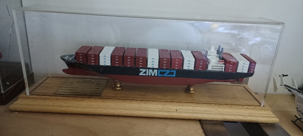 Container boten, Ophalen