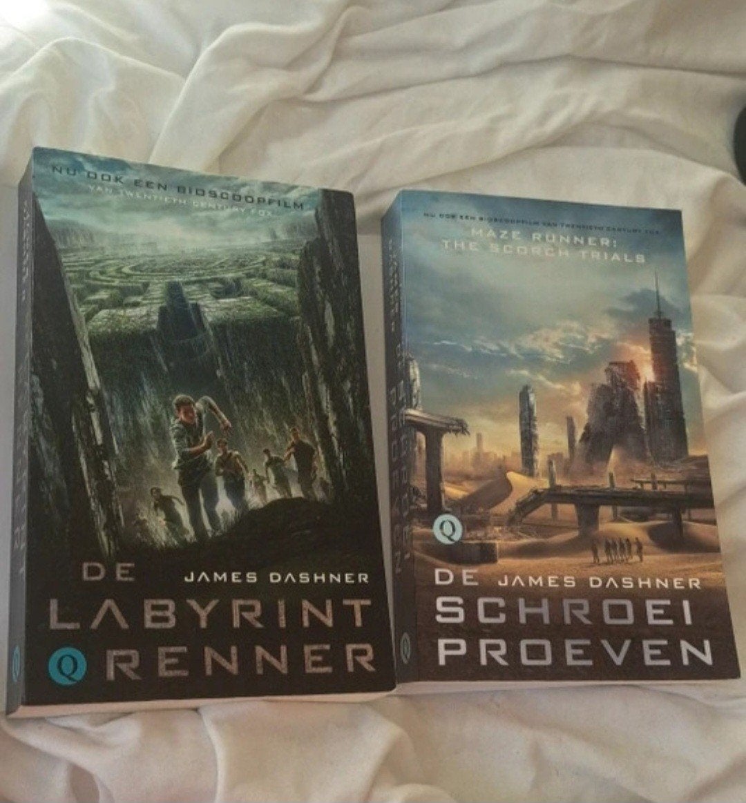 the maze runner boeken. deel 1 en 2., Ophalen, Nieuw, James Dashner