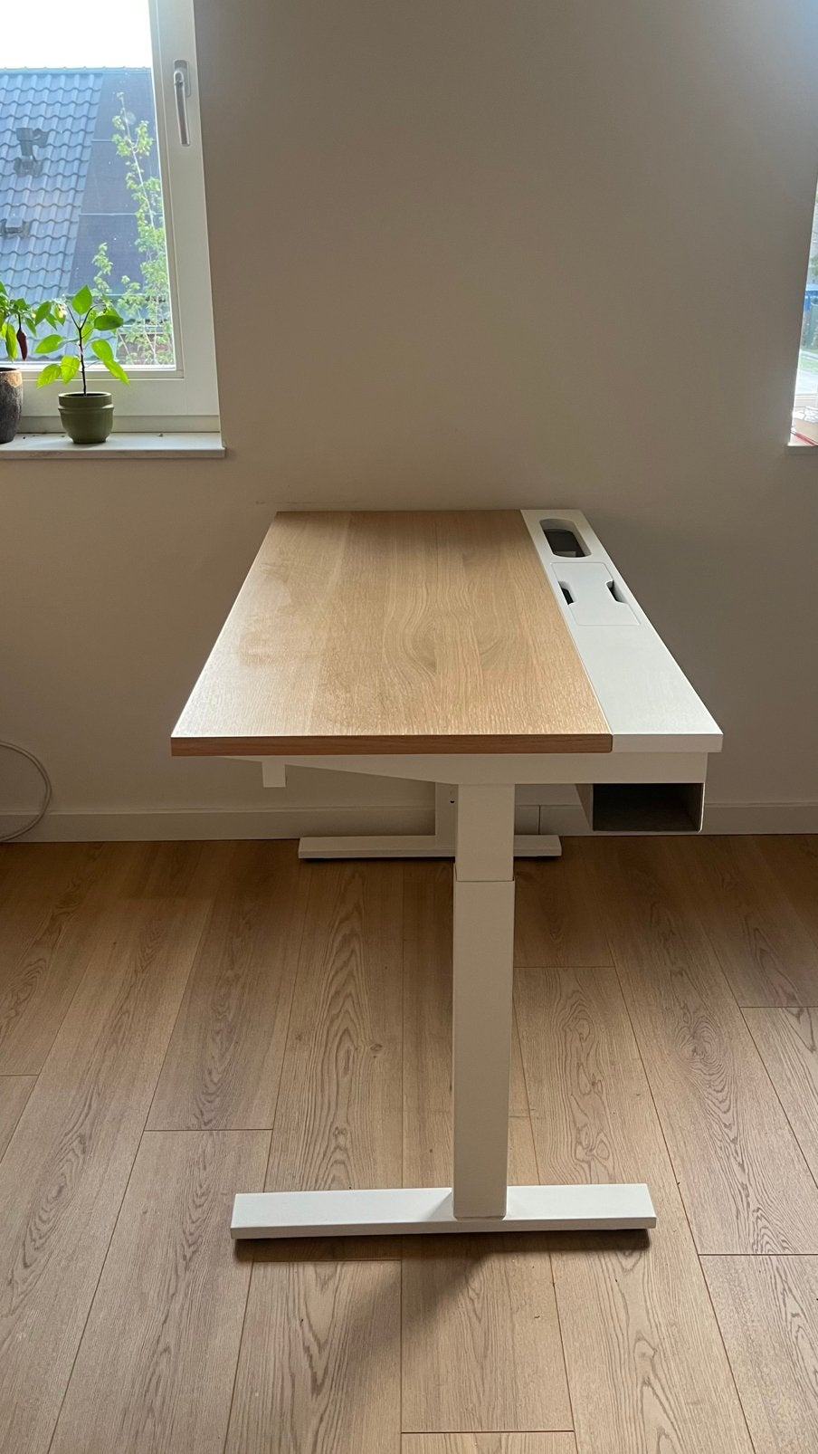 Mittzon ikea bureau zgan, Huis en Inrichting, Bureaus, Ophalen, Zo goed als nieuw