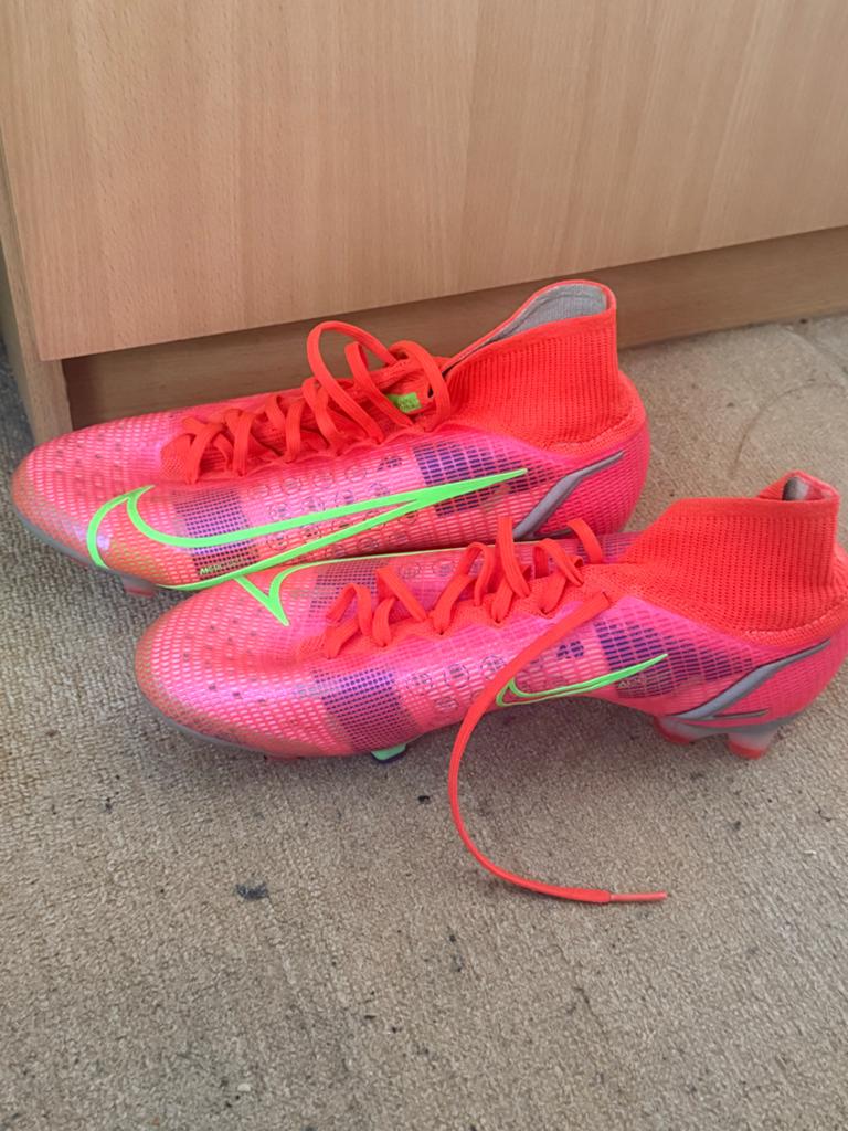 Nike Mercurial voetbalschoenen - Maat 40,5, Ophalen, Zo goed als nieuw, Schoenen