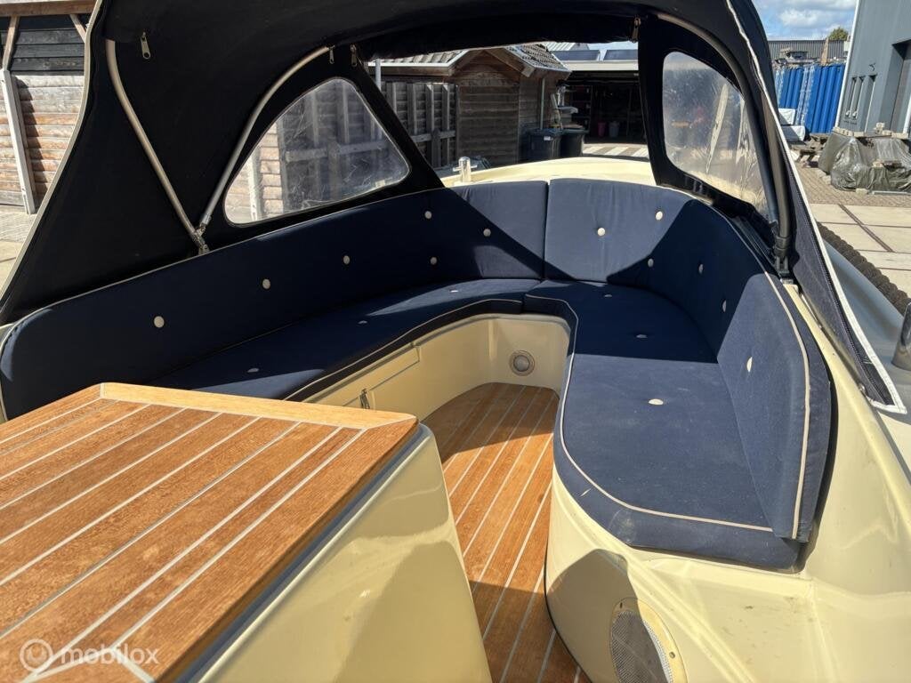 Antaris 520 sloep / Vetus diesel, Binnenboordmotor