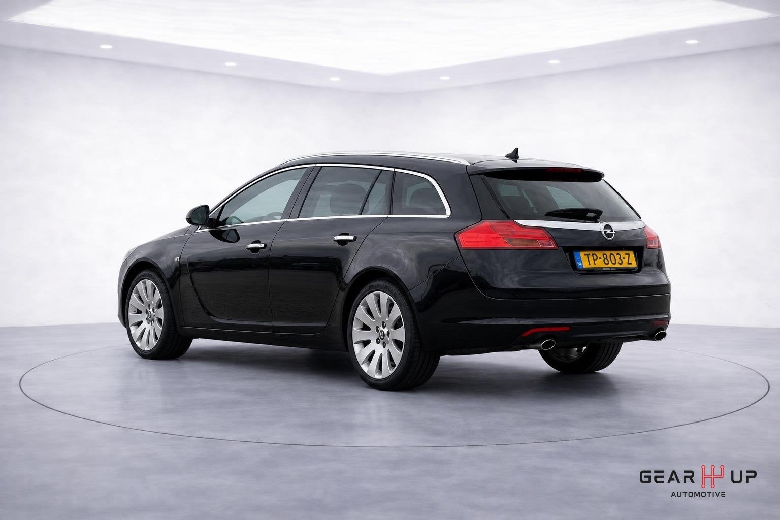Opel Insignia Sports Tourer 2.8 T Cosmo 4x4 EXPORT|HANDEL|, Auto's, Opel, Automaat, Euro 5, Gebruikt, Vierwielaandrijving