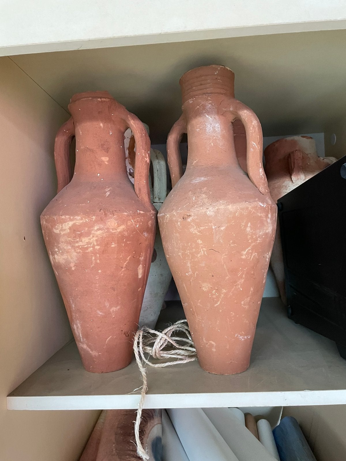Terracotta kruiken, Ophalen, Zo goed als nieuw