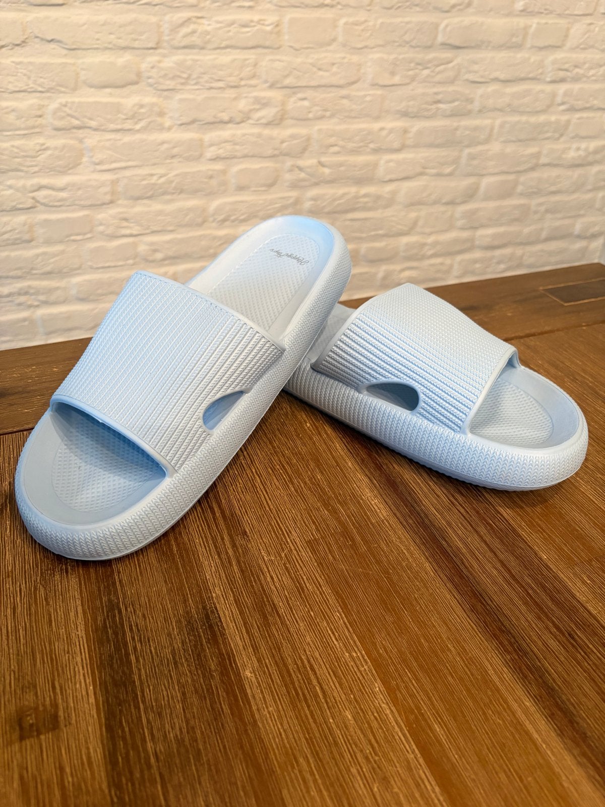 Nieuwe Original Happy Flops Slippers Maat 42/43, Blauw, Nieuw, Ophalen, Slippers