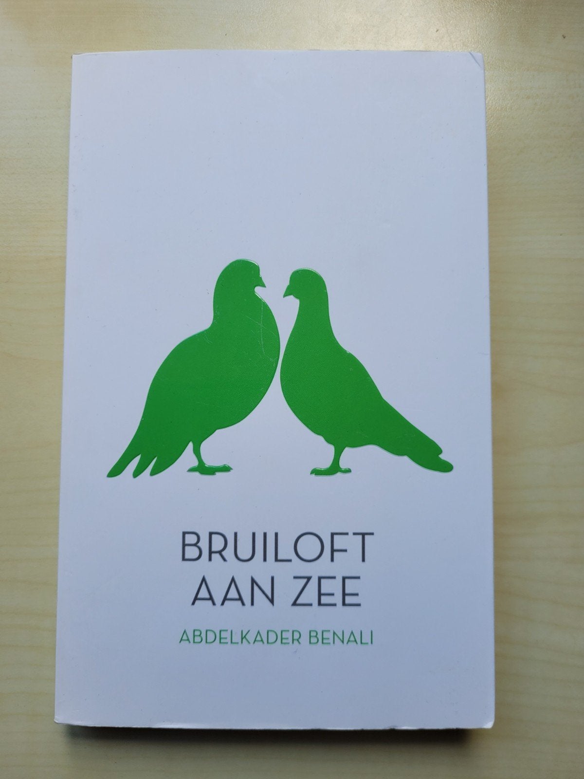 Bruiloft aan zee -Abdelkader Benali (te lezen voor je lijst), Ophalen of Verzenden, Zo goed als nieuw
