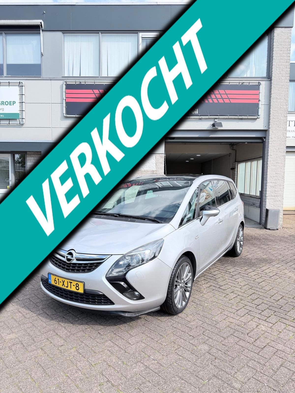 Opel Zafira Tourer 1.4 Cosmo, Auto's, Euro 5, 4 cilinders, Bedrijf, Zafira