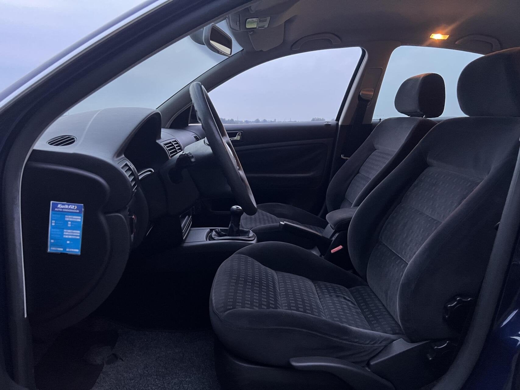 Volkswagen Passat 2.0 *YOUNGTIMER* Cruise, Clima, Bluetooth, foto 3