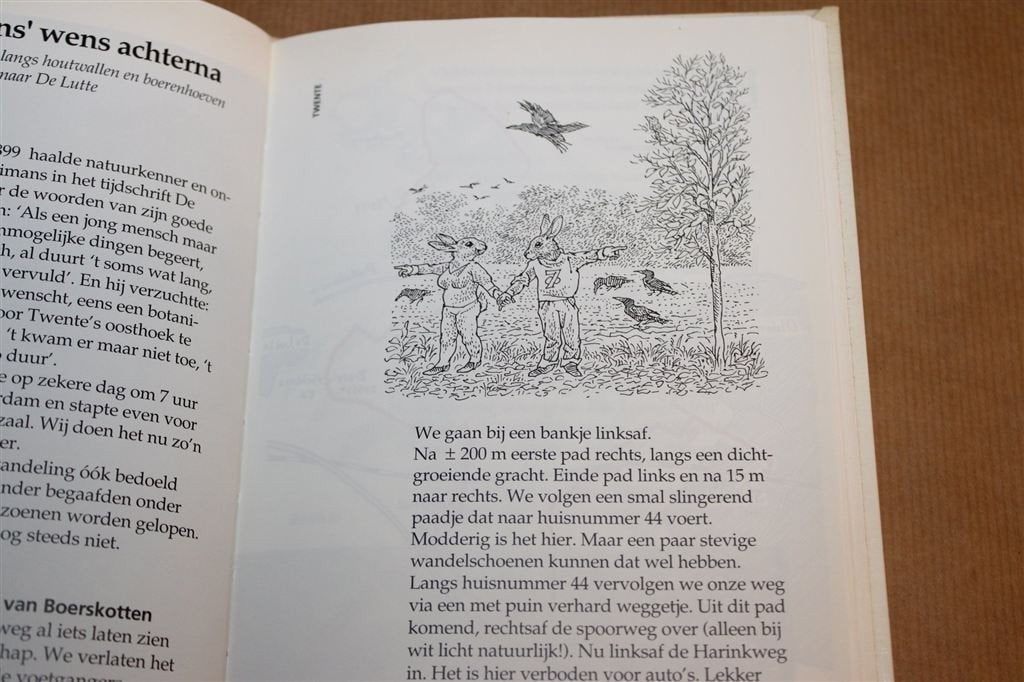 Oeverlopers en Groenpoten — 7 Wandelingen, Peter Vos Tek., Ophalen of Verzenden, Gelezen