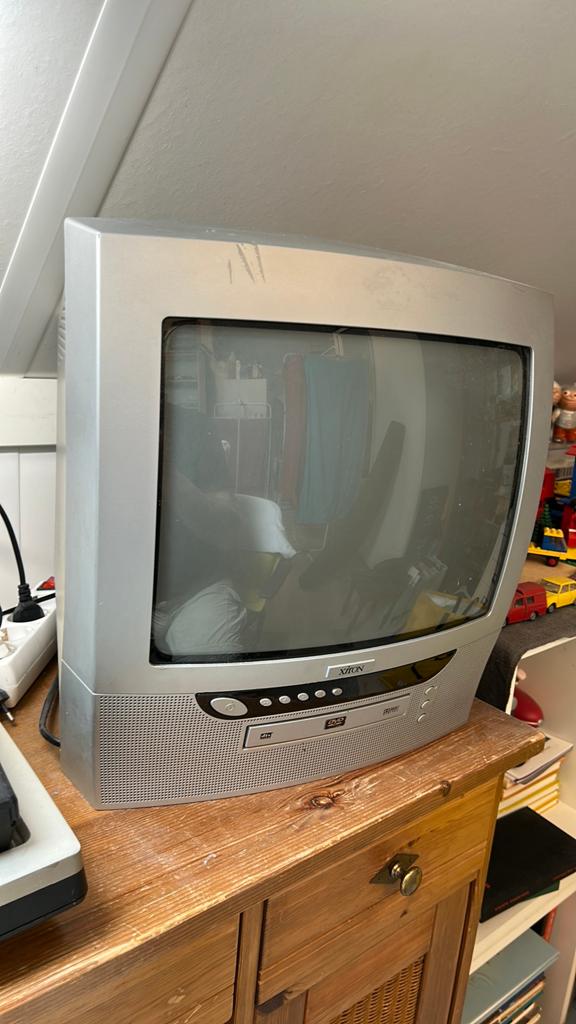 Xiton tv met dvd, Audio, Tv en Foto, Vintage Televisies, Ophalen, Zo goed als nieuw, Overige merken