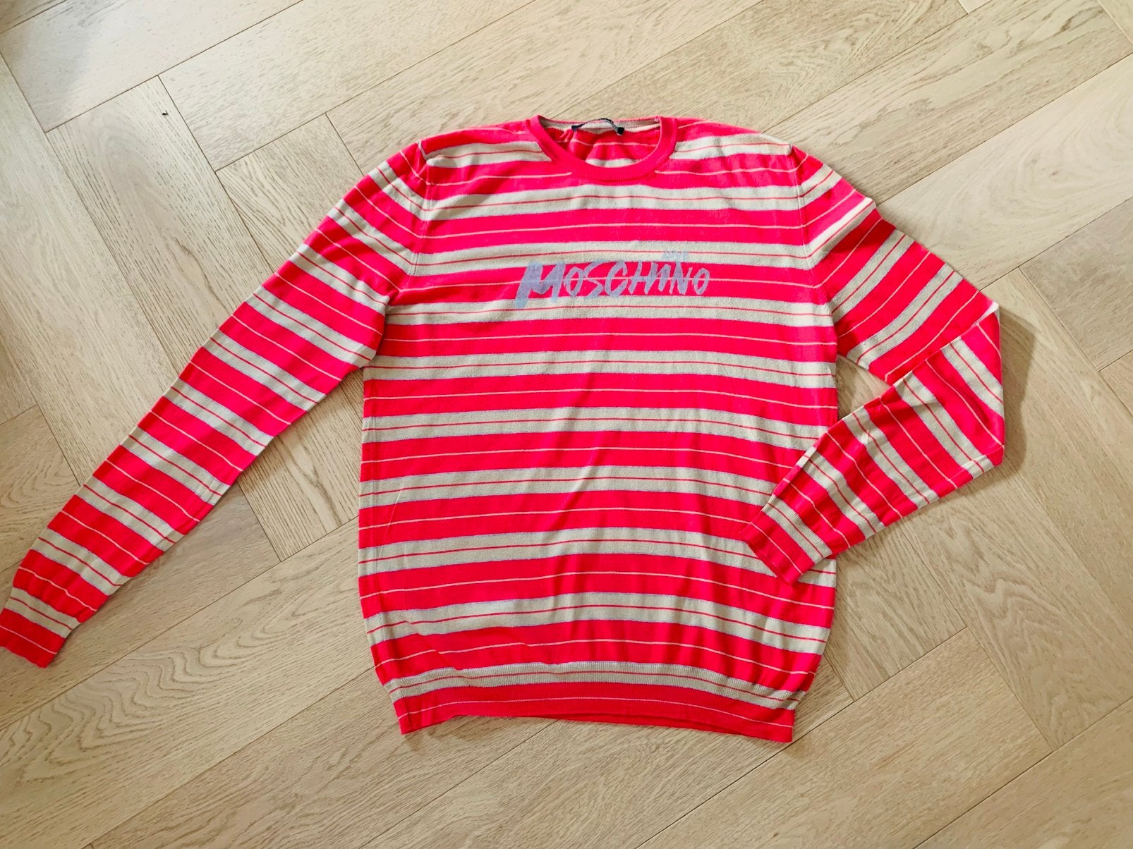 Super leuke Moschino trui/pullover ZGAN L, Ophalen of Verzenden, Zo goed als nieuw, Maat 52/54 (L)