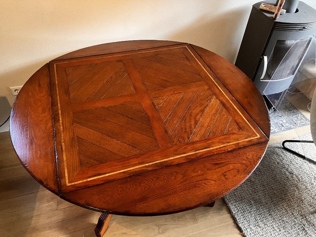 Klassieke houten salontafel / uitschuifbaar/ vierkant / rond, Ophalen, Klassiek, Vierkant, Zo goed als nieuw
