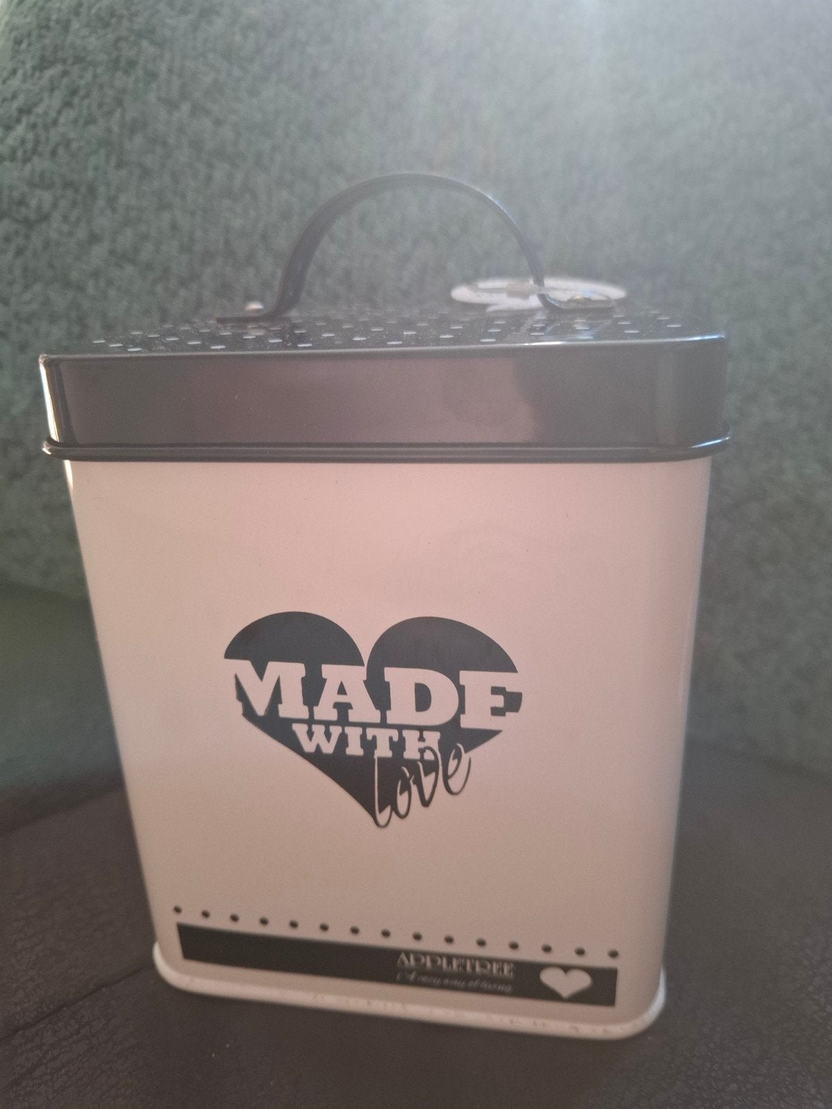 Appletree bewaarblik "Made With Love" zwart-wit, Huis en Inrichting, Nieuw, Ophalen of Verzenden, Wit, Metaal