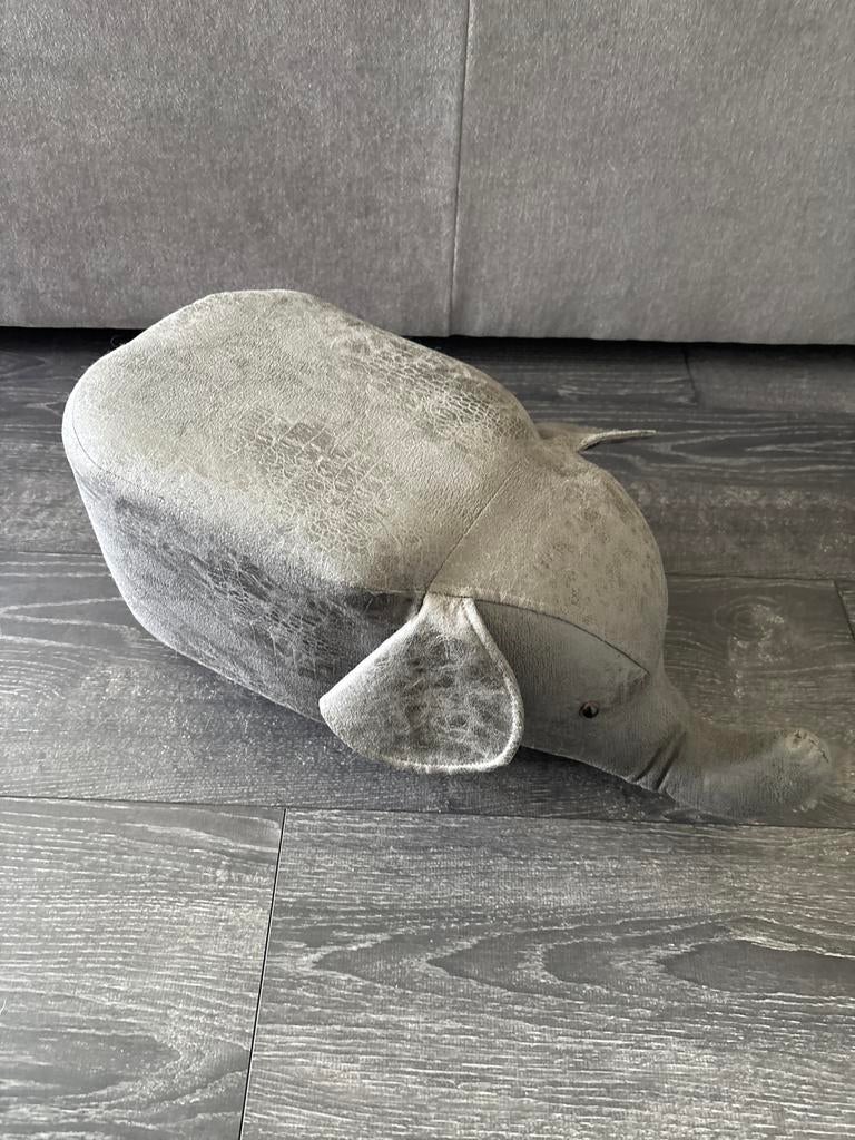 Grijze decoratieve olifant, Ophalen of Verzenden, Zo goed als nieuw