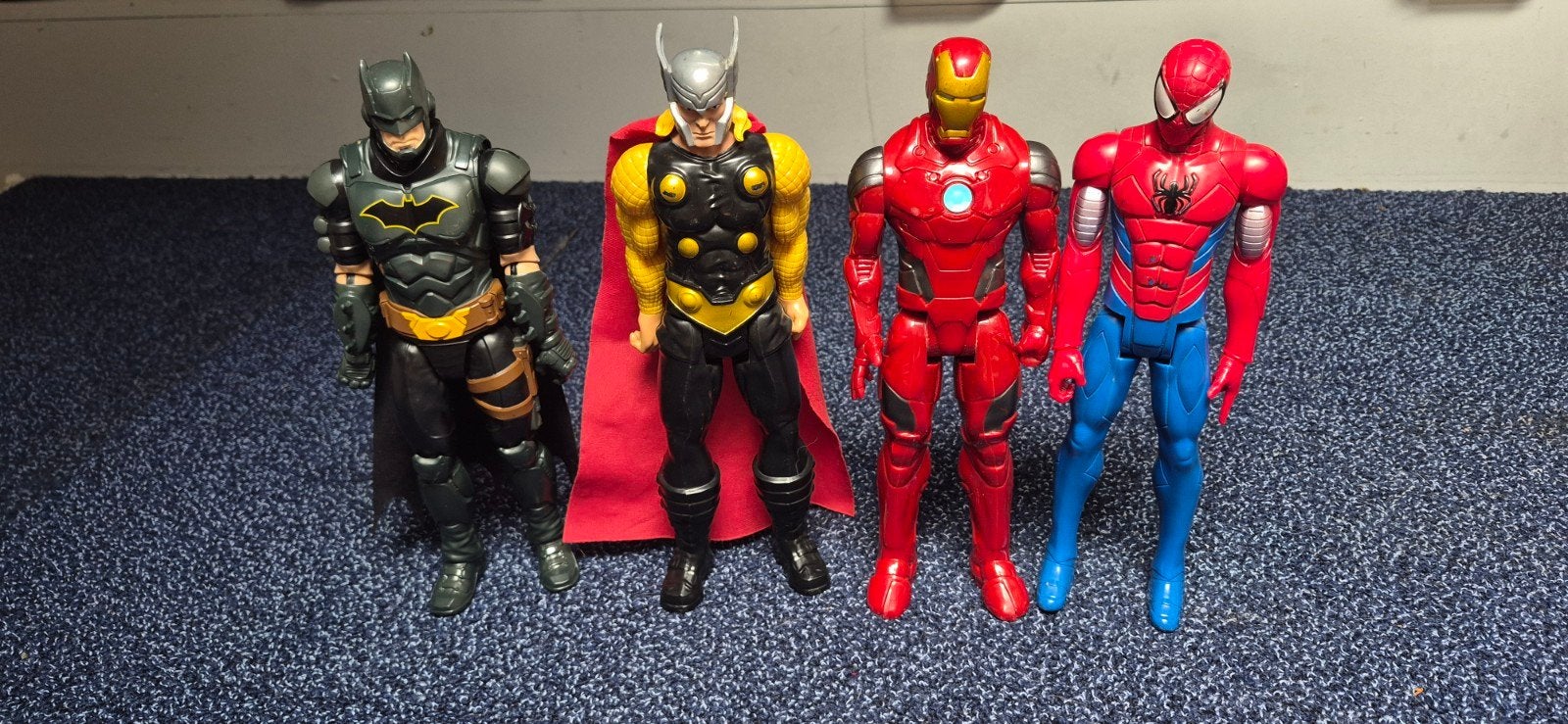4 leuke superhelden poppen, Ophalen of Verzenden, Gebruikt