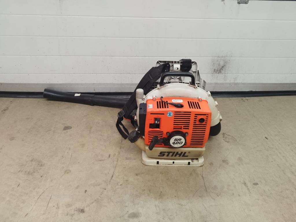 Stihl BR400 bladblazer te koop, Ophalen, Gebruikt, Benzine, Ruggedragen