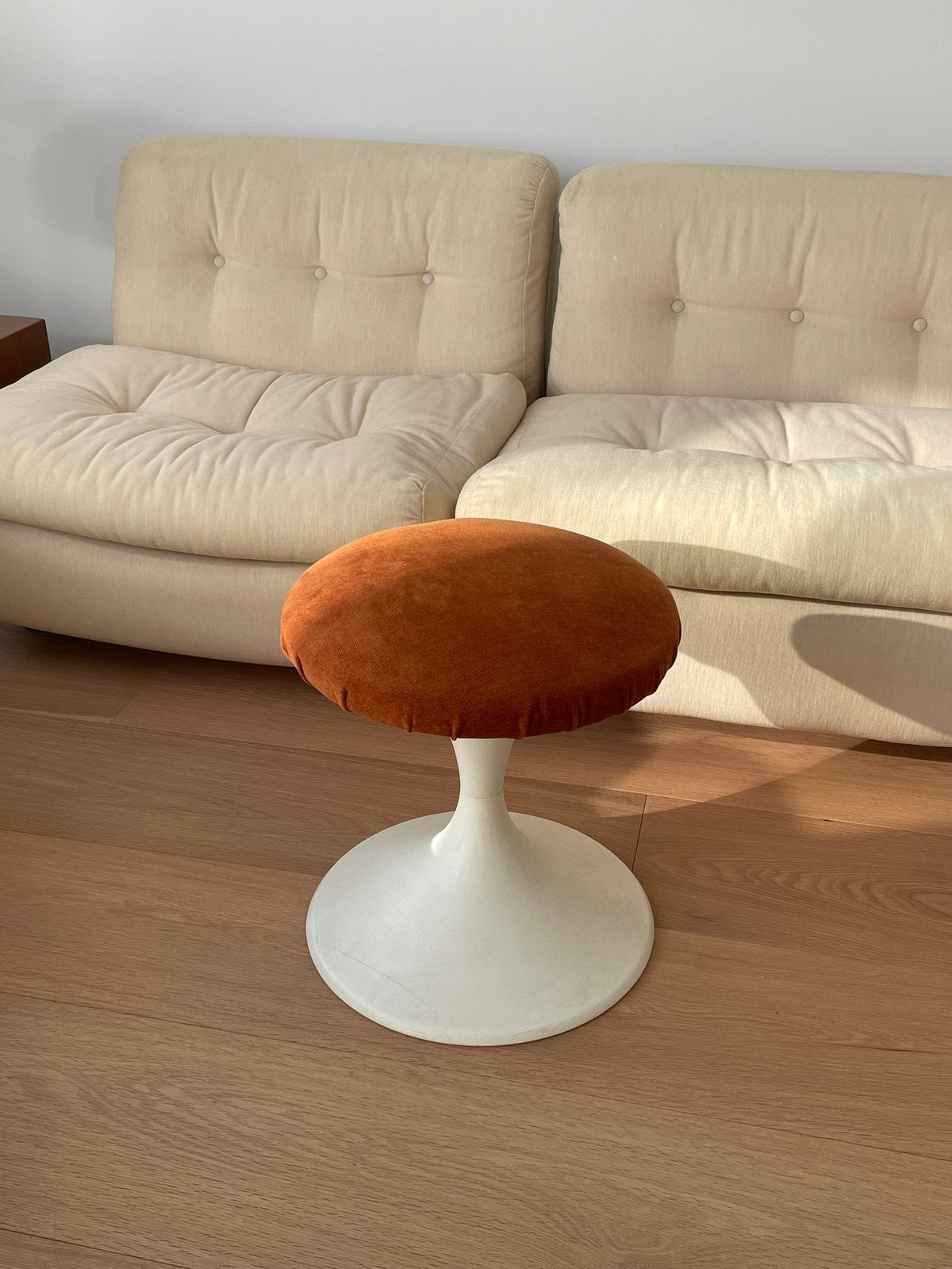 Vintage tulip kruk space age, Ophalen, Gebruikt, Kunststof