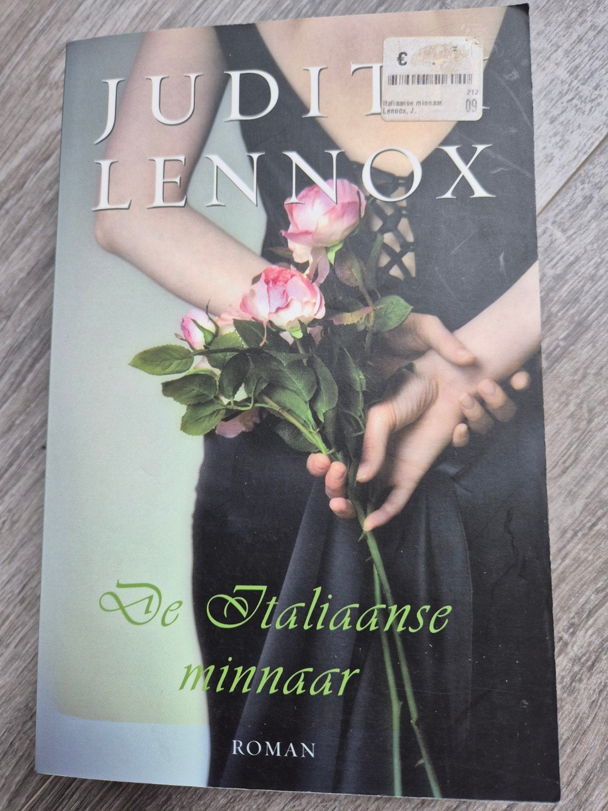 De Italiaanse minnaar - Judith Lennox (Roman), Ophalen of Verzenden, Nieuw, Judith Lennox, Europa overig
