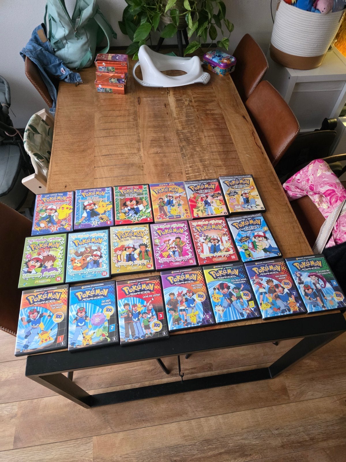 Grote collectie Pokémon DVD's - Diverse seizoenen en films, Gebruikt, Animatie, Alle leeftijden, Tv-serie