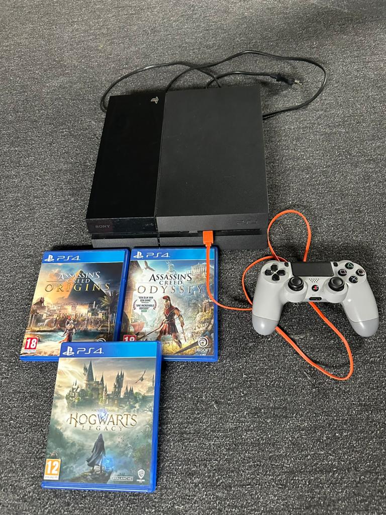 PS4 incl controller en 3 games, Ophalen of Verzenden, Met 1 controller, Original, 500 GB
