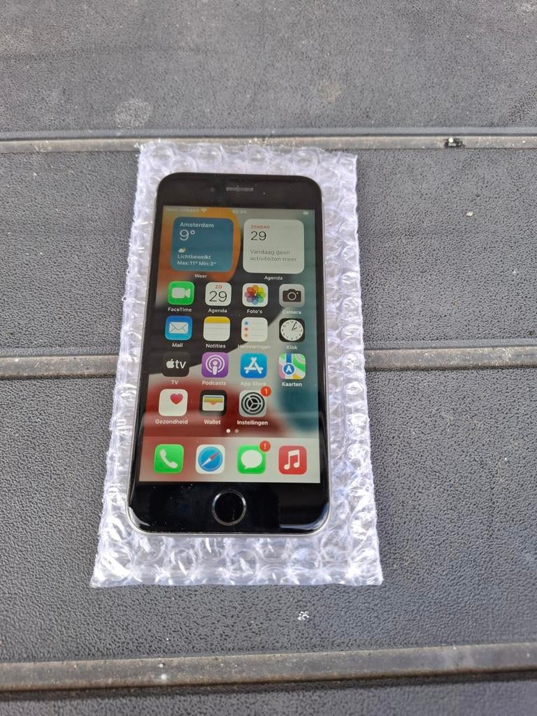 Iphone 6s 16gb batterij status 100%, Telecommunicatie, Mobiele telefoons | Hoesjes en Frontjes | Apple iPhone, Ophalen of Verzenden