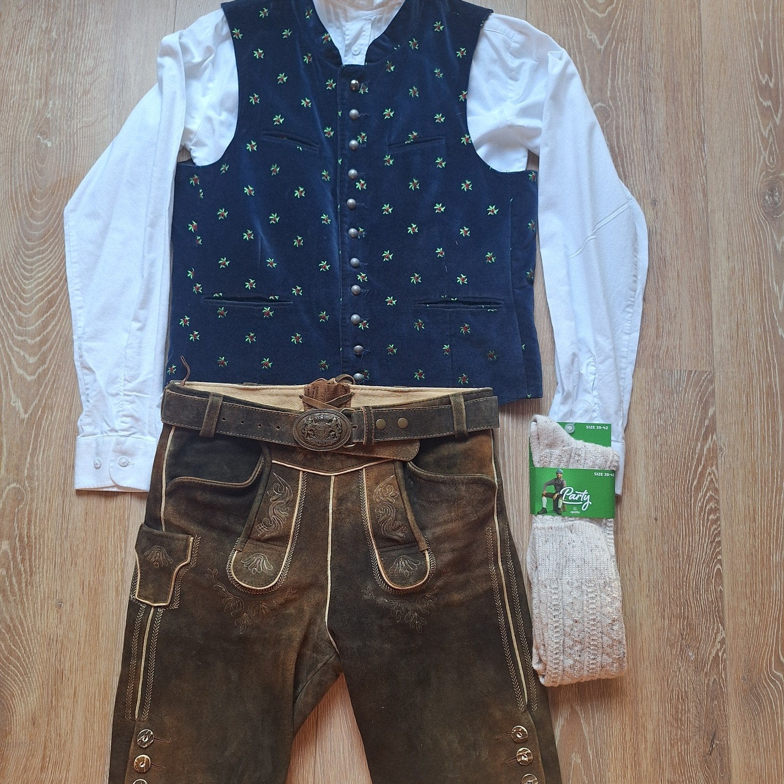 Lederhose 46 gilet overhemd kousen oktoberfeest, Ophalen of Verzenden, Gedragen, Maat 46 (S) of kleiner, Maddox