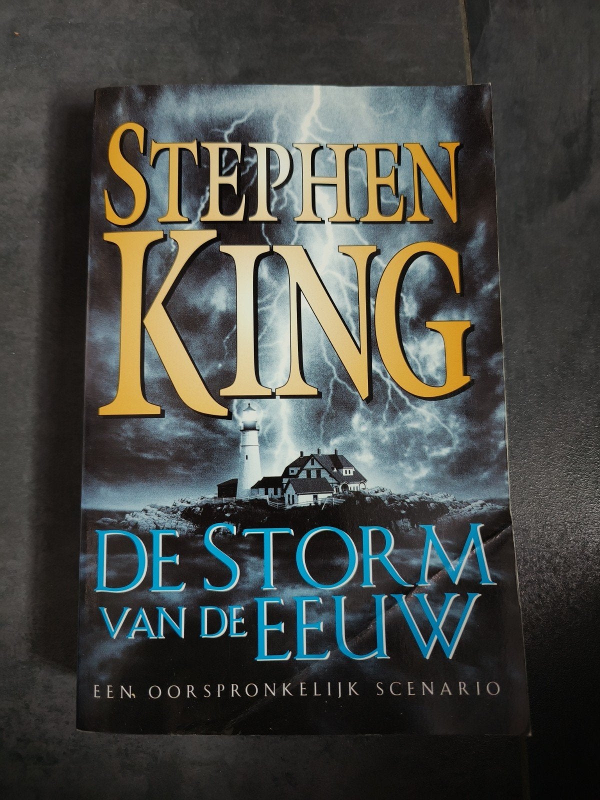 De storm van de eeuw - Stephen King, Boeken, Ophalen of Verzenden, Zo goed als nieuw