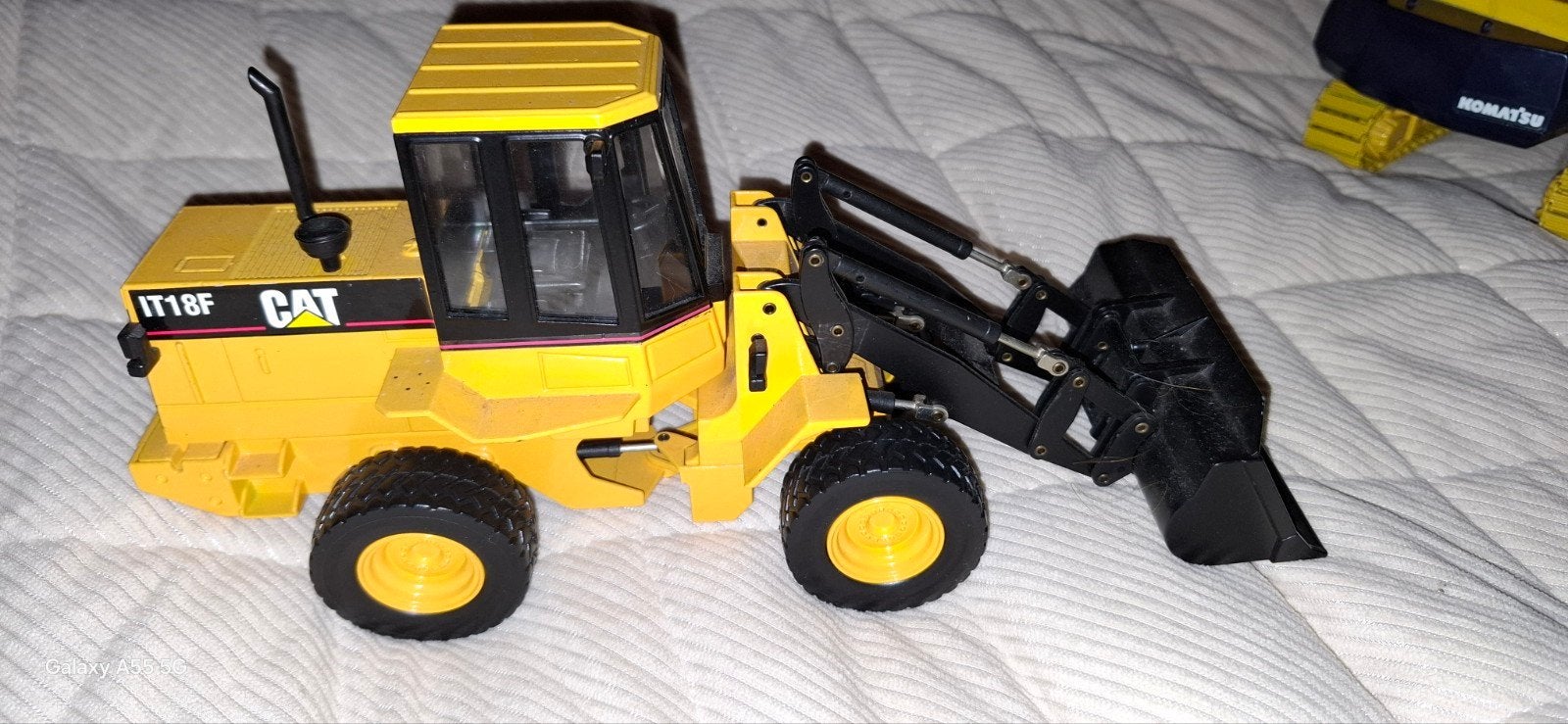 Caterpillar IT8F graafmachine 1:25
In zeer goede staat, Ophalen of Verzenden, Zo goed als nieuw, Groter dan 1:32, Overige merken