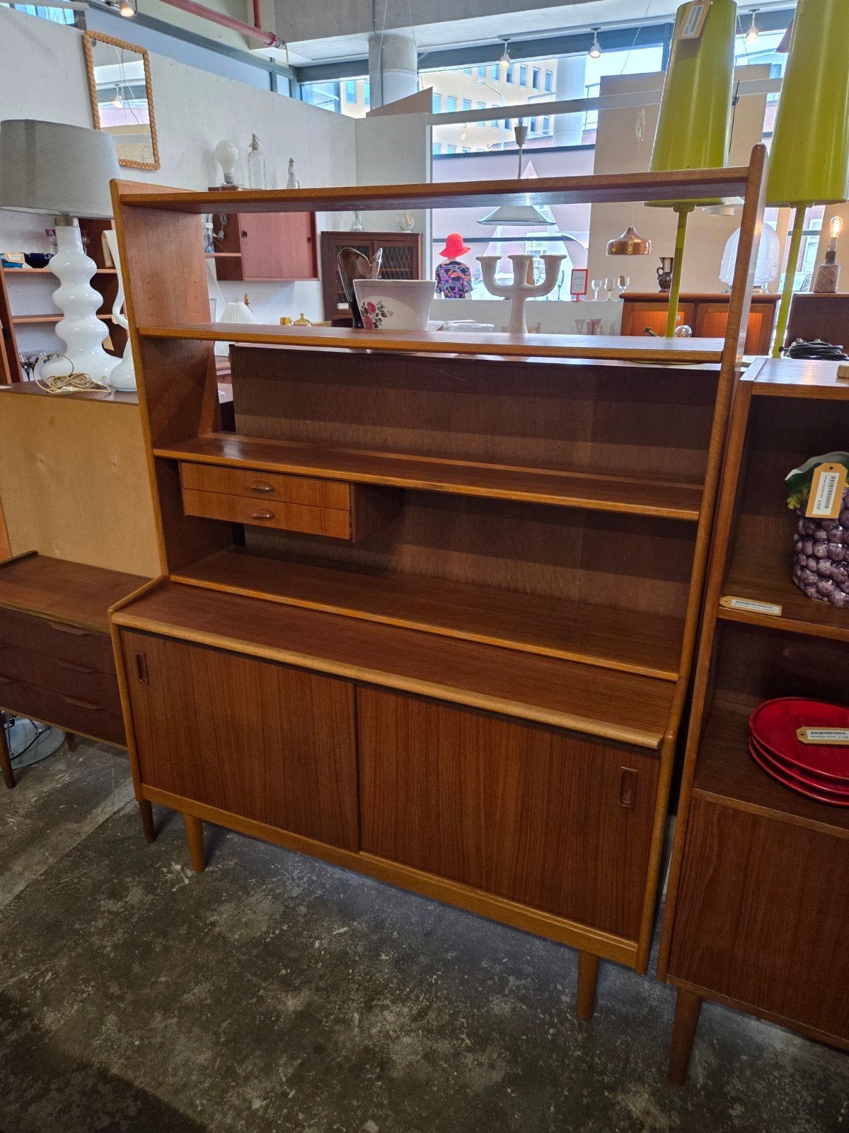 Vintage Mid-Century zweedse kasten boekenkast wandkast teak, Ophalen, Gebruikt, Teakhout, X