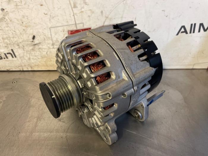 Dynamo van een Volkswagen Passat, Gebruikt, -, Volkswagen, -
