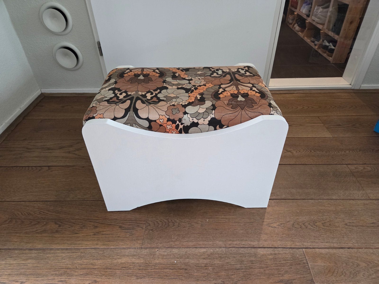 Retro bankje, Ophalen, Gebruikt, 125 cm of meer, Stof