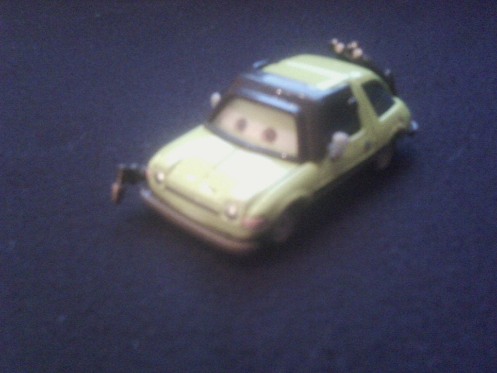 Disney Cars 2 Auto's       Acer (de Boef) met Gasbrander, Ophalen of Verzenden, Zo goed als nieuw
