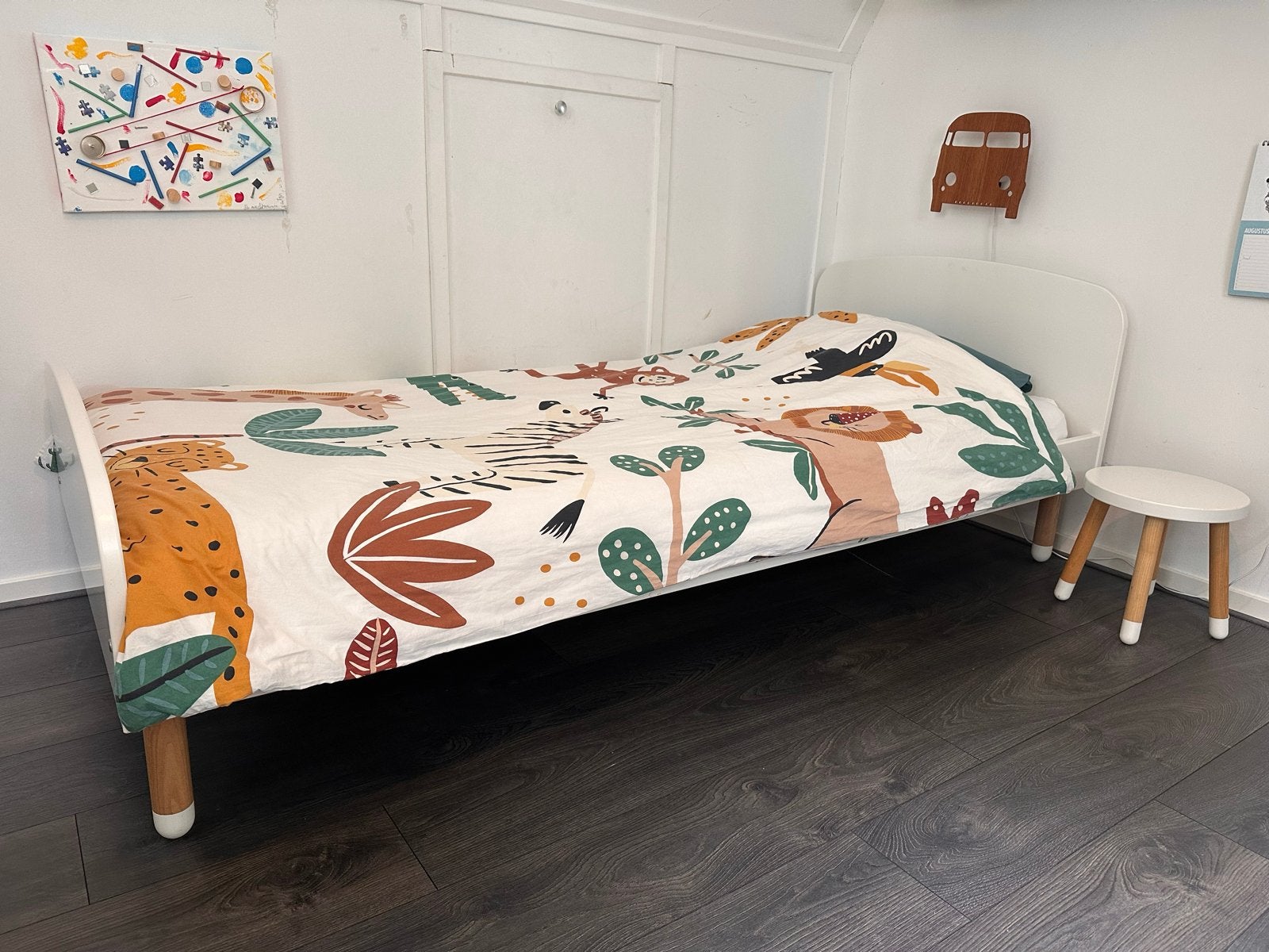 Flex Play kinderbed 90x200 cm met krukje, Ophalen, 85 tot 100 cm, Gebruikt, Lattenbodem