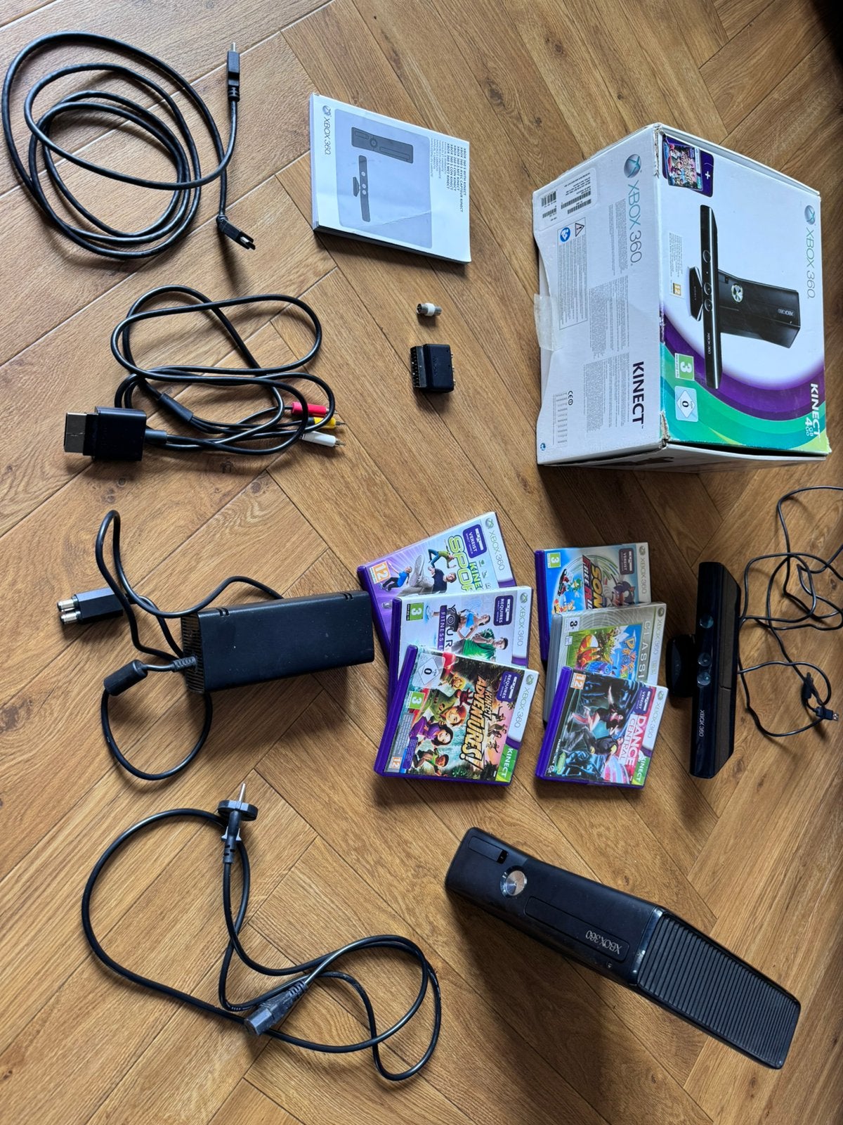 Xbox 360 Kinect met: 6 spellen, Ophalen, Gebruikt, Overige genres, Eén computer