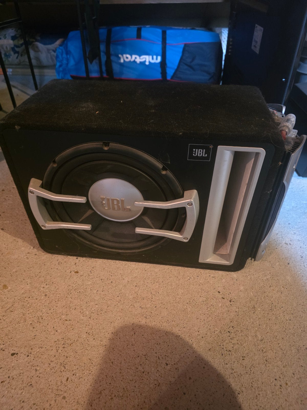 JBL Subwoofer met Versterker - Krachtig Geluid, Ophalen of Verzenden, Gebruikt