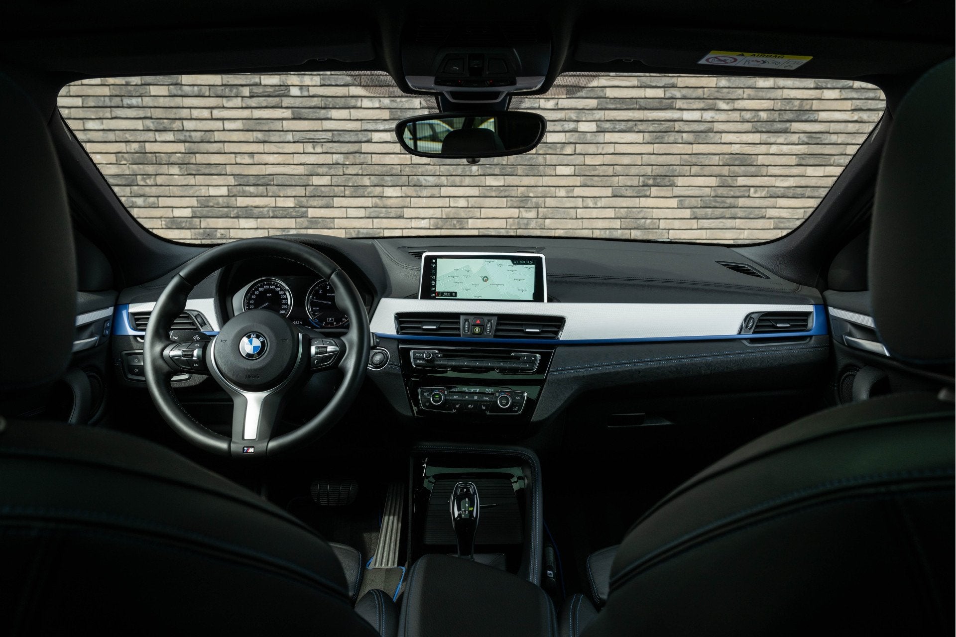 Foto 31 van BMW X2 2.0i xDrive | M-Sport | Navigatie | Panorama | Leder