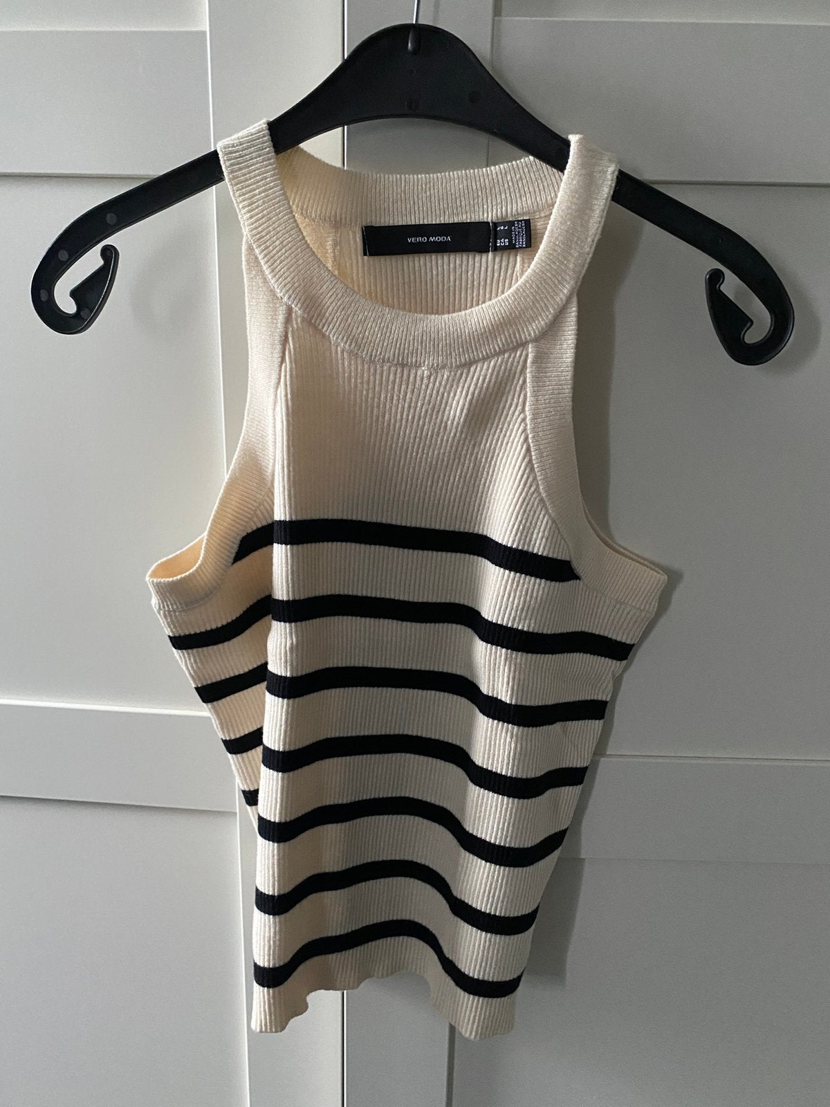 Nieuwe top van Only, Zwart, Maat 42/44 (L), Nieuw, Ophalen of Verzenden