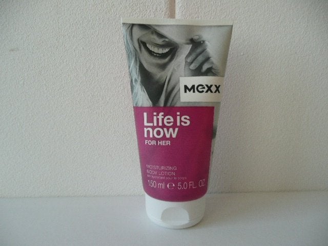 Life is now For Her Mexx body lotion, Ophalen of Verzenden, Nieuw, Bodylotion, Crème of Olie