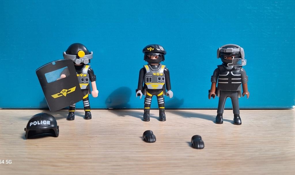Playmobil ME/Politie setje, Ophalen