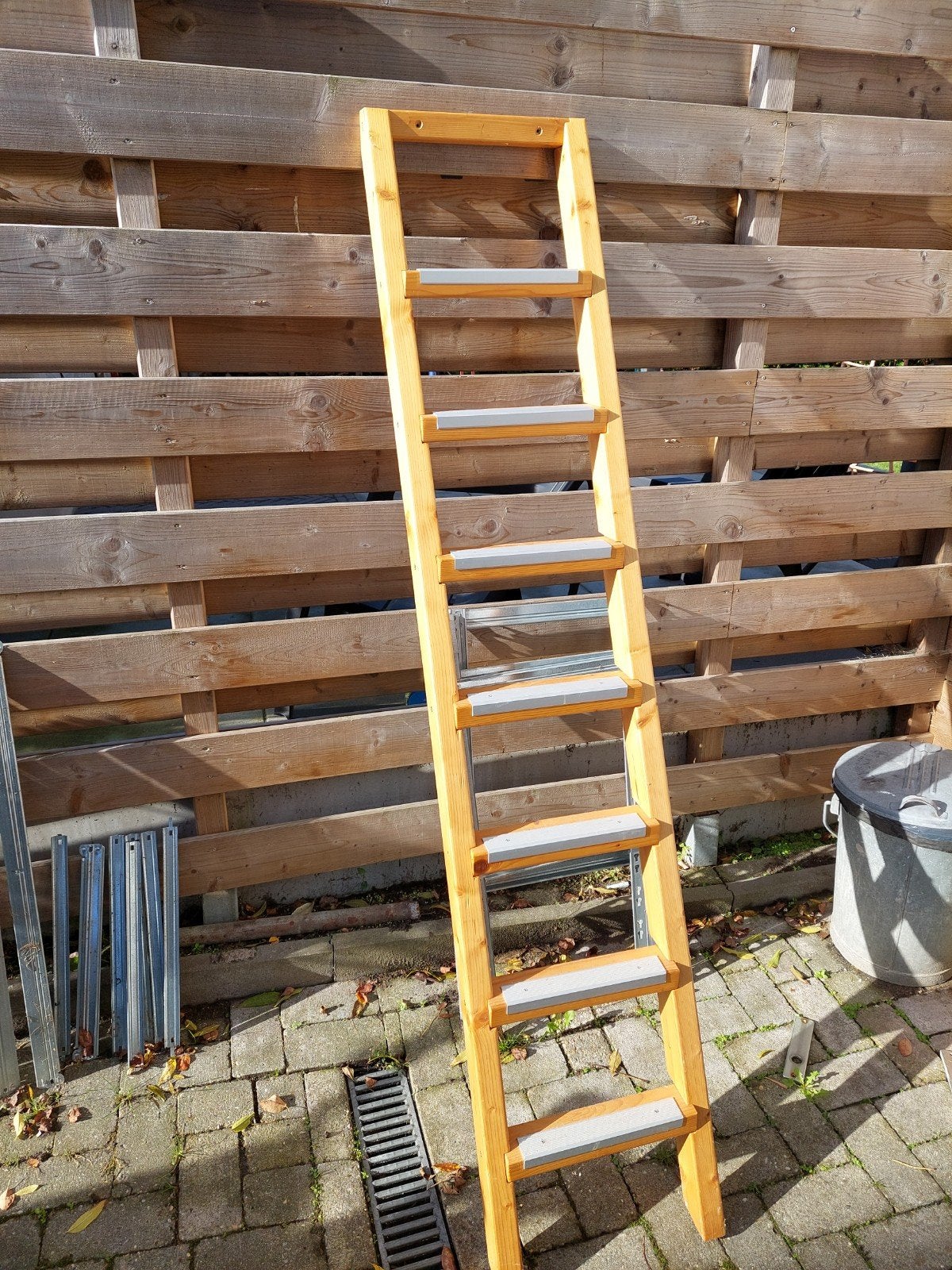 Houten ladder 193 cm met antislip treden, Doe-het-zelf en Verbouw, Ophalen, Gebruikt, Ladder, Minder dan 2 meter