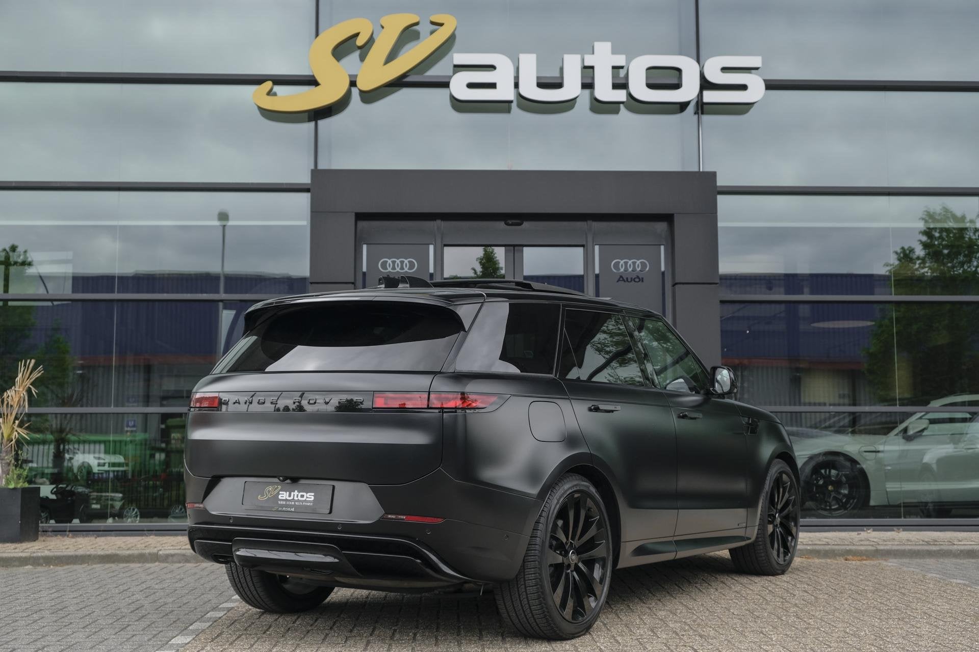 Land Rover Range Rover Sport D350 350pk Autobiography Panora, Automaat, Stof, Gebruikt, Zwart